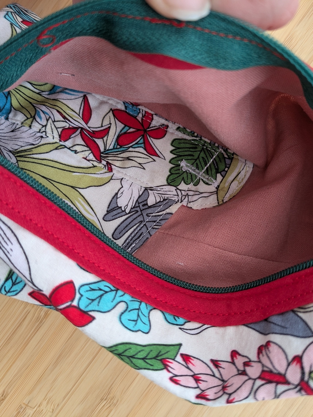 Floral Crossbody Phone Pouch with Red Strap - Picture 3 of 5